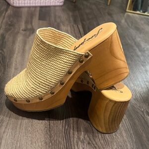Free People Tan Woven Platform Clogs